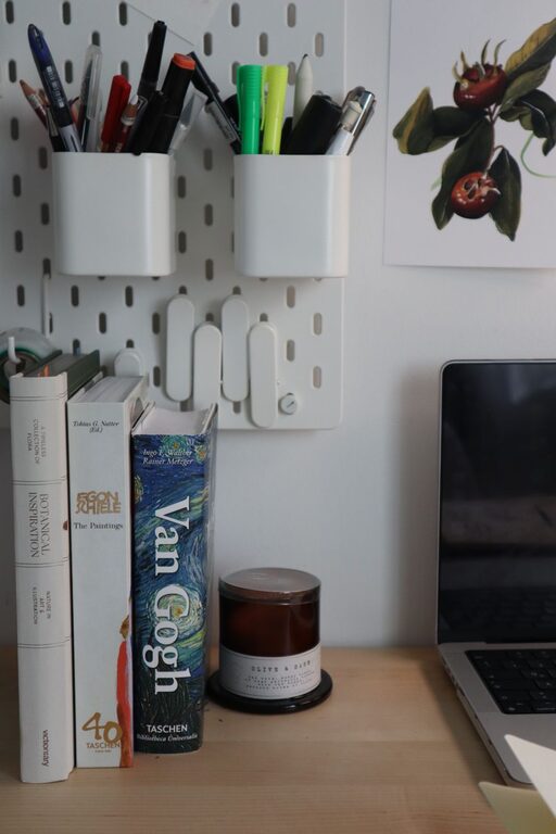 Simple Ways to Reduce Household Paper Clutter Today